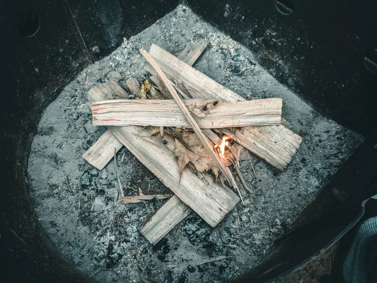 Survival Fire Starter Checklist: 12 Items to Carry